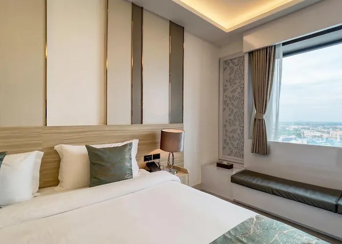 Hotel Enrich Grand